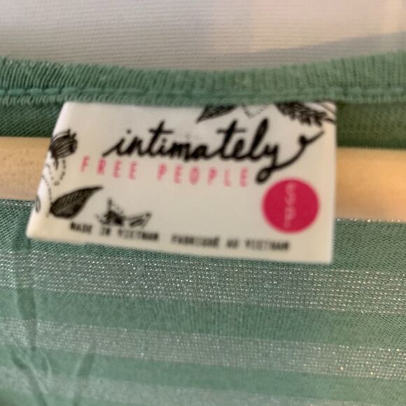Intimately Free People NWOT Mint Green Henley Sz S - Picture 4 of 7